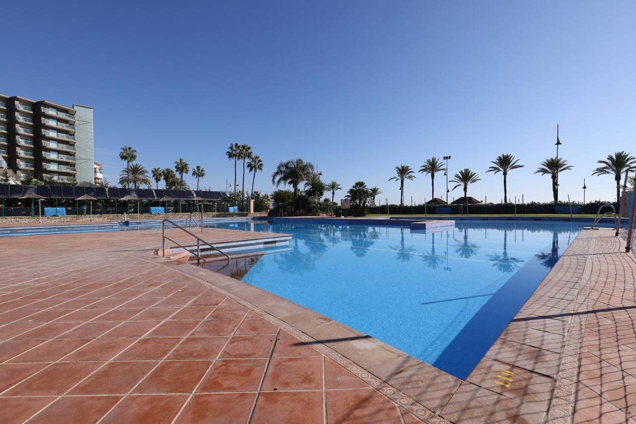 Malaga Paradise Home ตอร์เรโมลิโนส ภายนอก รูปภาพ