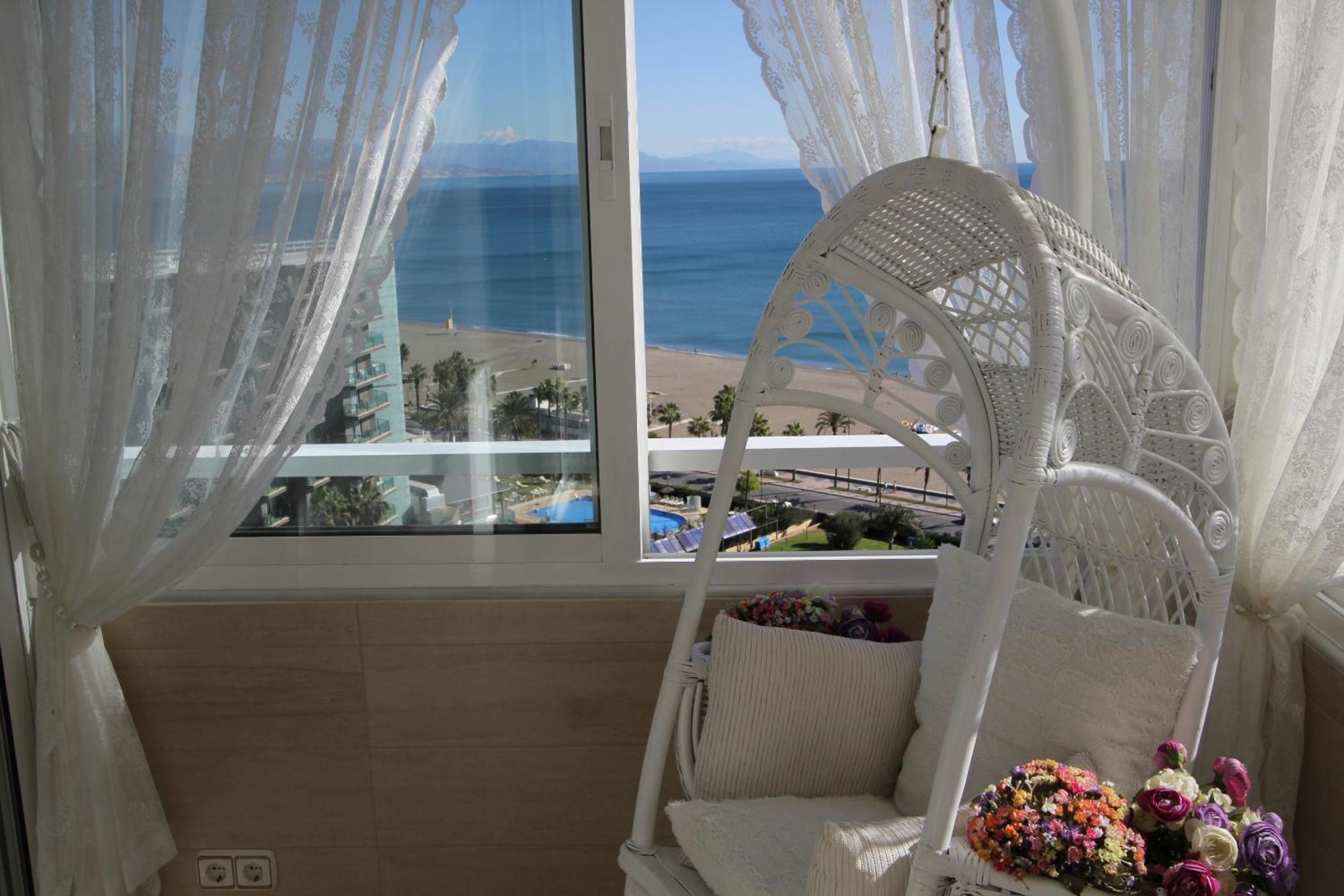 Malaga Paradise Home ตอร์เรโมลิโนส ภายนอก รูปภาพ